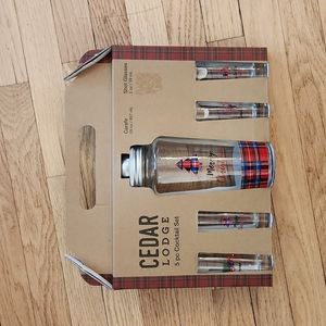 Christmas Cocktail Set NWOT